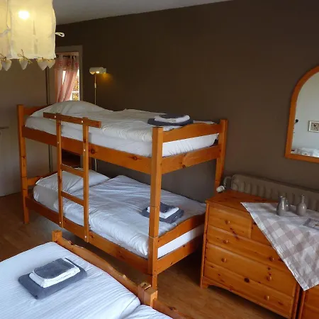 Spacious Chalet With Private Garden In Waimes